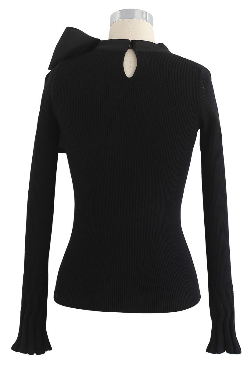 LEONA | BLACK KNIT TOP WITH BOW ACCENT