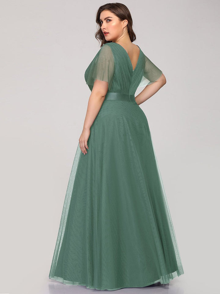 EVELYN DOUBLE V-NECK SHORT SLEEVE GOWN